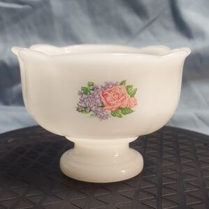 Vintage Avon Milk Glass Rose Bouquet Pedestal Bowl Soap Dish Candy Dish